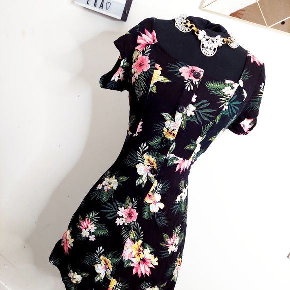 Black floral summer dress - Picture 1 of 1